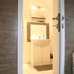 Garden Atelier Apartment *
